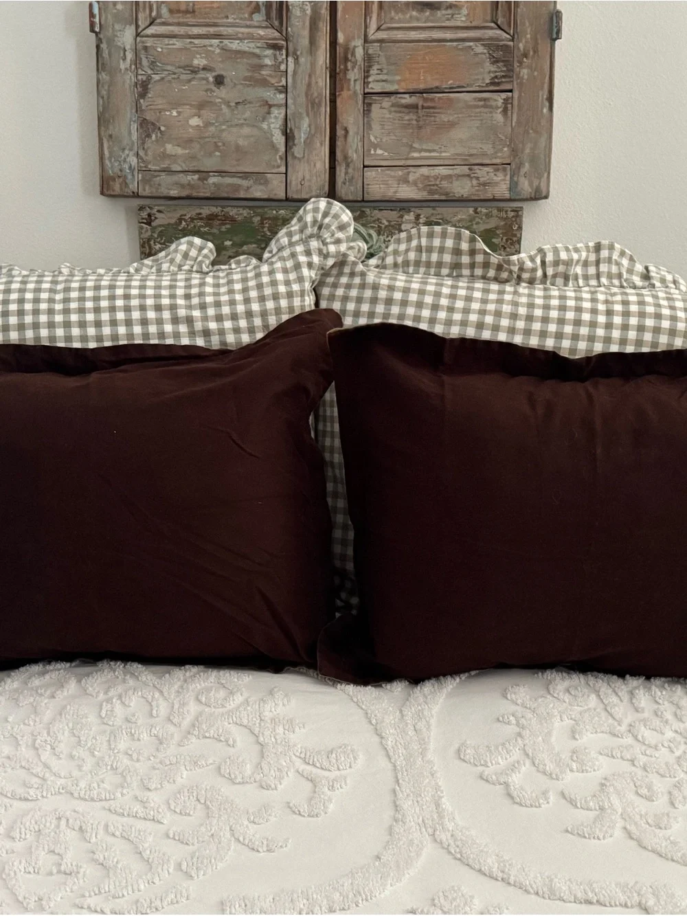 Vintage Target 100% Cotton Chocolate Brown Pillow Shams (Set of 2)